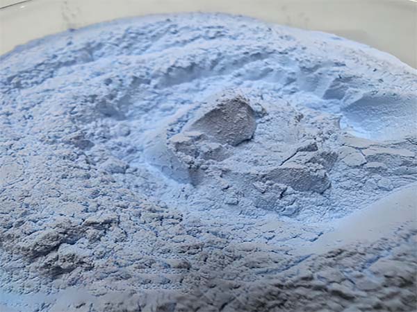 蓝色陶瓷刚玉